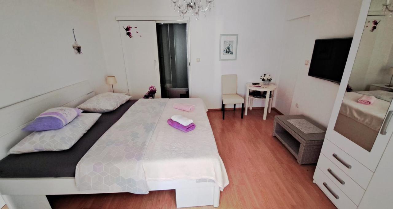 Kaštela Maria Apartments מראה חיצוני תמונה