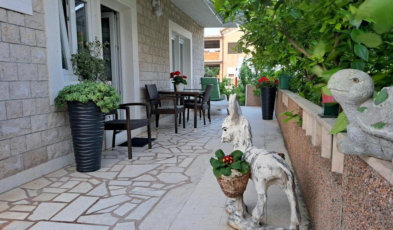 Kaštela Maria Apartments מראה חיצוני תמונה